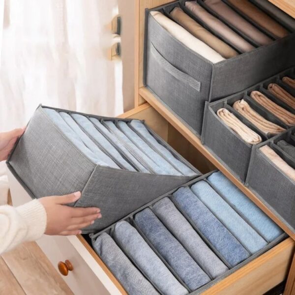 6 Grids Washable Wardrobe Clothes Organizer