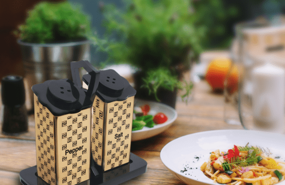 Salt & Pepper Dice Shaker Set - Multicolor Marvel for Your Table