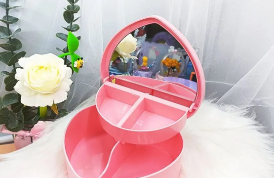 Heart-Shaped Jewelry Box - Elegant Love Mirror Jewelry Storage Organizer for Necklaces, Bracelets, Rings, and Earrings - Perfect for Students and Dorm Rooms - Image 5