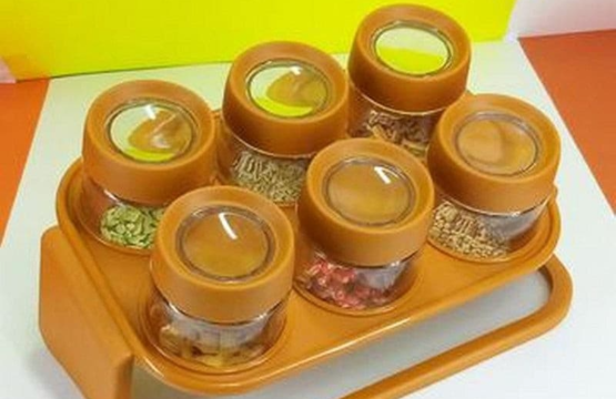 6 Pcs Masala Rack with Spoons - High Quality Plastic Spice Organizer Set - Image 4