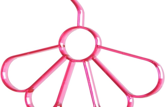 5-Hole Flower-Shaped Scarf Hanger - Space-Saving Organizer for Scarves, Shawls, and Belts