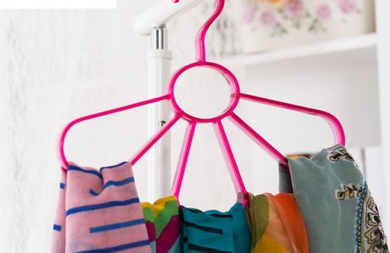 5-Hole Flower-Shaped Scarf Hanger - Space-Saving Organizer for Scarves, Shawls, and Belts - Image 2