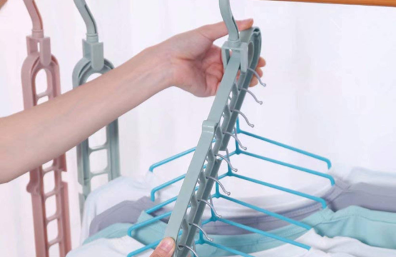9 Hole Hangers - Image 2