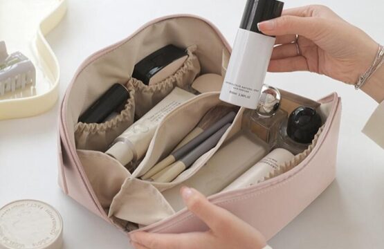 Portable Makeup Leather Pouch - Image 2