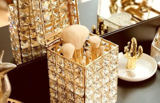 Fashion Golden Crystal Dressing Table Makeup Brush Organizer Pen Holder With Lid