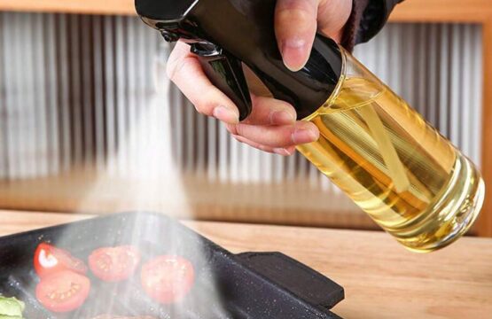 Oil Sprayer Bottle for Cooking 200ml Olive Oil Continuous Spray with Portion Control