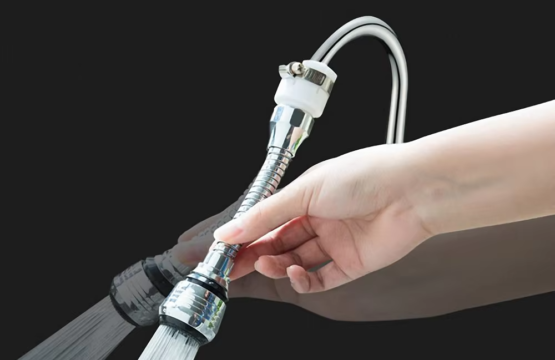 360 Rotating Adjustable Faucet Kitchen Bathroom Adapter