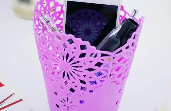 Desktop Office Organizer Hollow Cylinder Pen Storage Box Pencil Holder Makeup Brush Plastic Container for Home