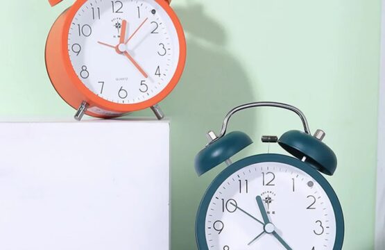 Side Table Alarm Clock - Image 5