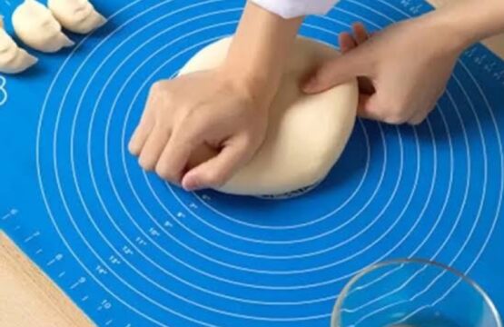 Silicone Rolling Baking Dough Mat Non Stick Heat Resistant Kitchen Mat - Image 5