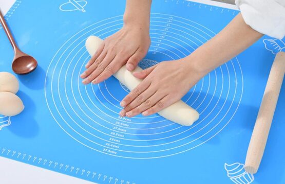Silicone Rolling Baking Dough Mat Non Stick Heat Resistant Kitchen Mat - Image 2