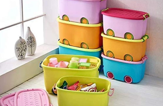 Storage Box Container with Closing lid, Wheels and Side Locking Handles Organizer for Kid's Toys, Clothes - Image 4