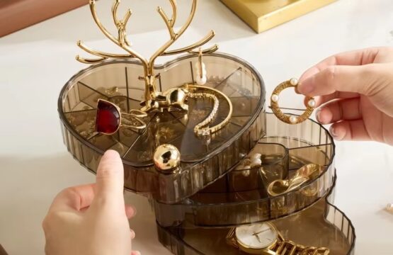 Deer-Shaped Jewelry Display Stand