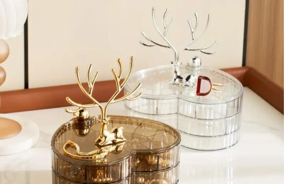 Deer-Shaped Jewelry Display Stand - Image 8