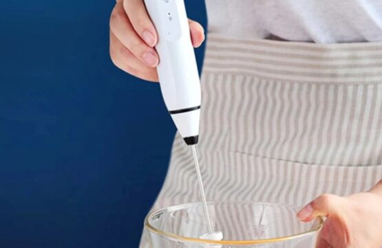 Premium Handheld Coffee Beater & Milk Frother Rechargeable, Portable, Stainless Steel Whisk - Image 5