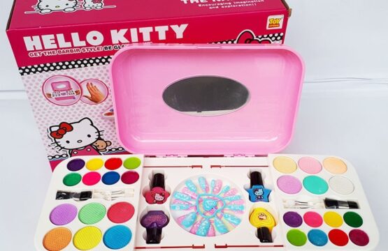 Briefcase Make Up Toys - Image 3