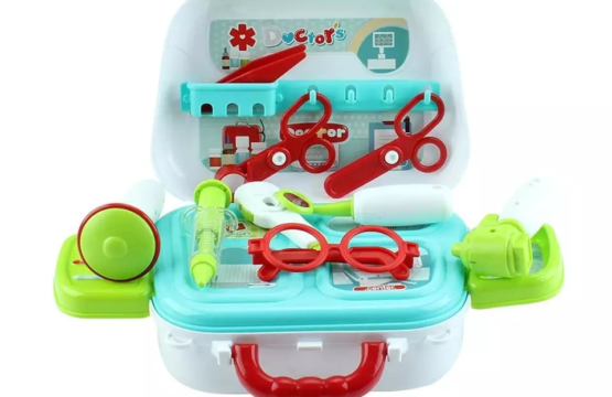 Kids Doctor Pretend Playing Set - Image 3