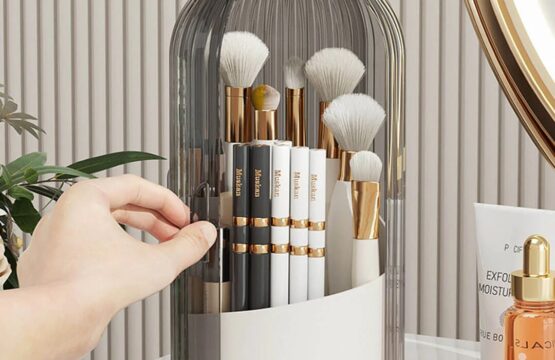 Luxury 360 Rotating Makeup Brush Holder