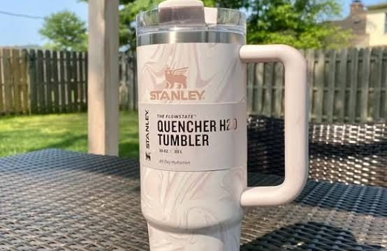 Stanley Tumbler 40 Oz