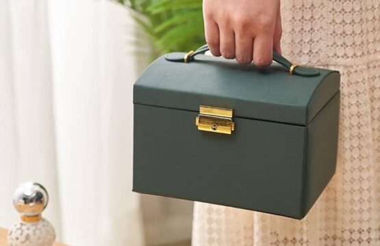 3-Piece PU Leather Jewelry Box Set with Key Lock - Image 4