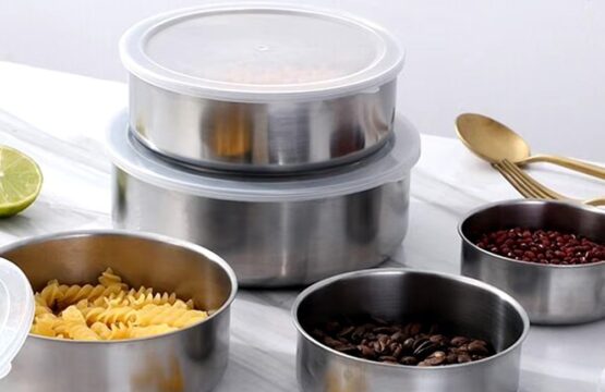 Stainless Steel Food Storage & Mixing Bowl Set – 5 Pcs with Airtight Lids, Stackable Kitchen Bowls - Image 4