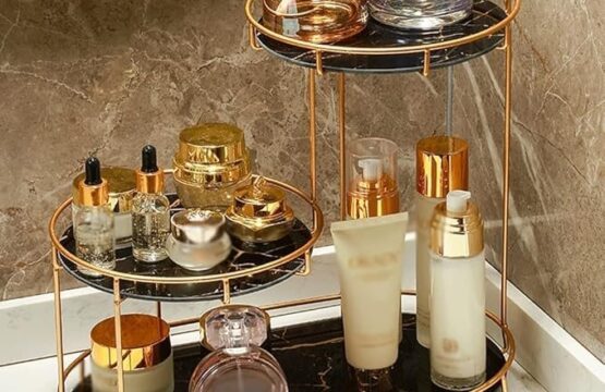 3 Layer Cosmetics Storage Rack - Image 4