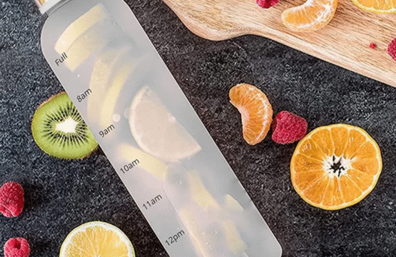 1L Water Bottle with Time Marker - Image 3