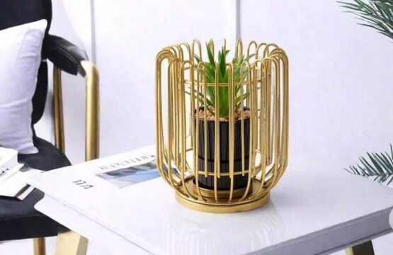 Creative geometric d?cor made of golden iron, suitable for tables and artificial plants placed inside pots, as well as decorations for home or office desks. - Image 9