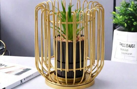Creative geometric d?cor made of golden iron, suitable for tables and artificial plants placed inside pots, as well as decorations for home or office desks. - Image 8