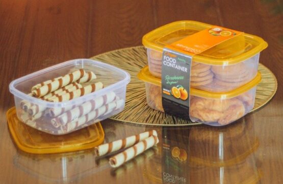 Set of 3 Crisper Food Containers Food Storage Boxes Made from Food Grade Material with Multiple Size Options - Image 9
