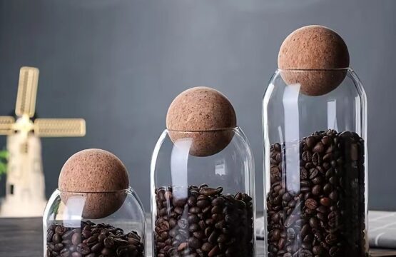 3pcs Glass Storage Jar with Ball Cork Lid Box Packing (Large, Medium and Small)