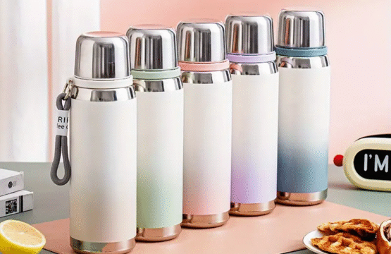 Gradient Color Vacuum Flask, 550ml/700ml - Image 2