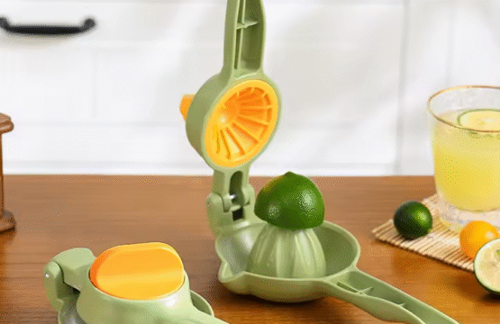 Manual Lemon Squeezer - Image 3