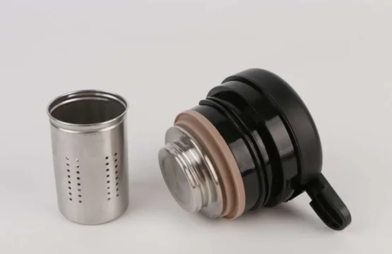 SUS 316 Stainless Steel Vacuum Flask 1800ml Large Capacity - Image 4