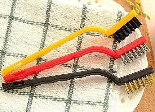 Wire Brush Kitchen Cleaning Tools Set of 3 Brass Iron and Nylon Brushes - Image 4