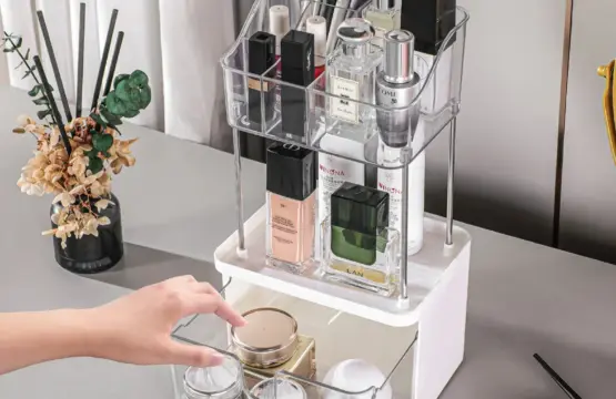 Luxury 3-Tier Cosmetic & Skincare Organizer with Dustproof Cover