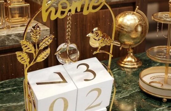 Golden Perpetual Block Calendar - Image 4