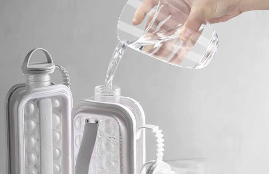 Portable Ice Ball Maker Bottle – 17 Ice Cubes - Image 4